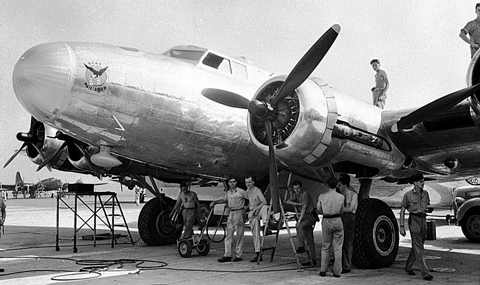 Boeing-B-17-Flying-Fortress-Mk--IIA--RCAF--Serial-No--9205---168--HT--Sqn--8-Aug-1944---MIKAN-No--3643726.jpg.53e90ab6b2c5b1119cc9eba5e08bd981.jpg
