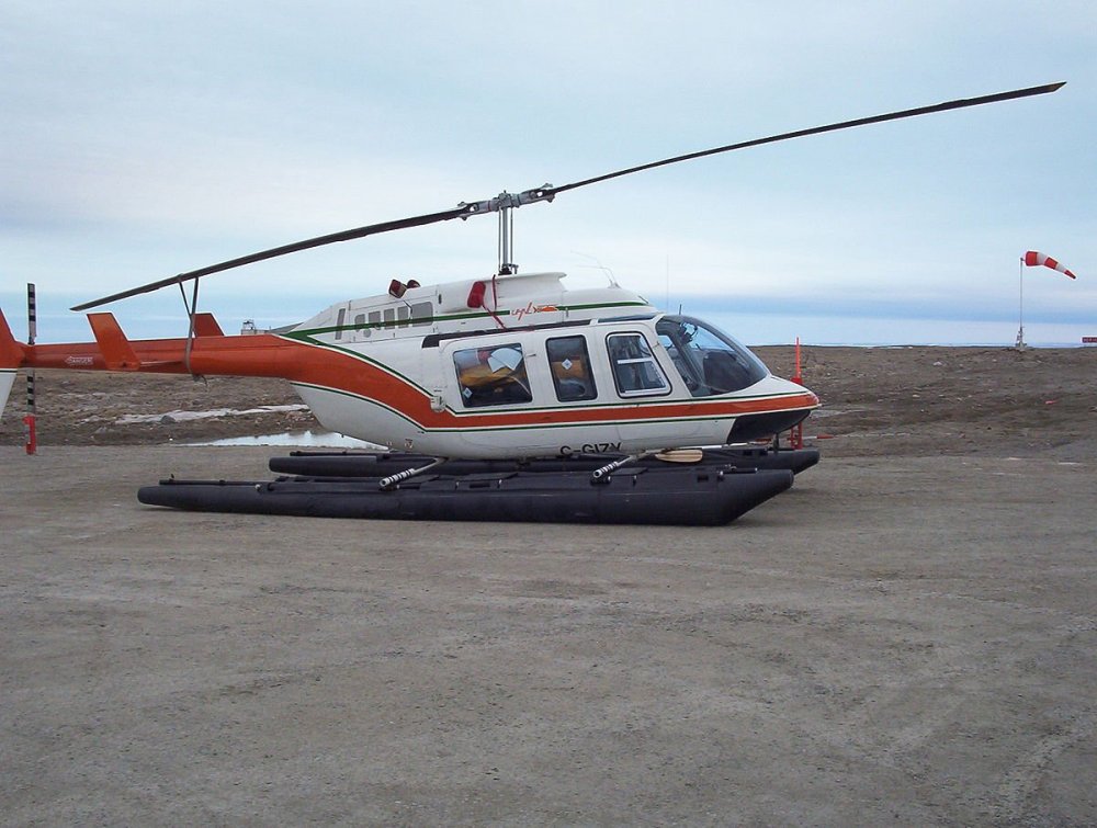 1200px-C-GIZY_Universal_Helicopters_Bell_206L_(B06)_03.JPG