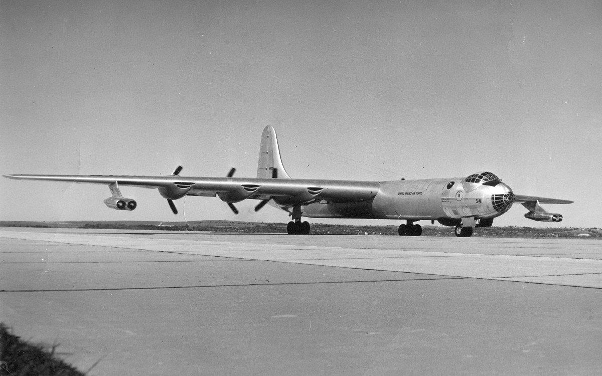 Convair B-36 Peacemaker - Wikipedia