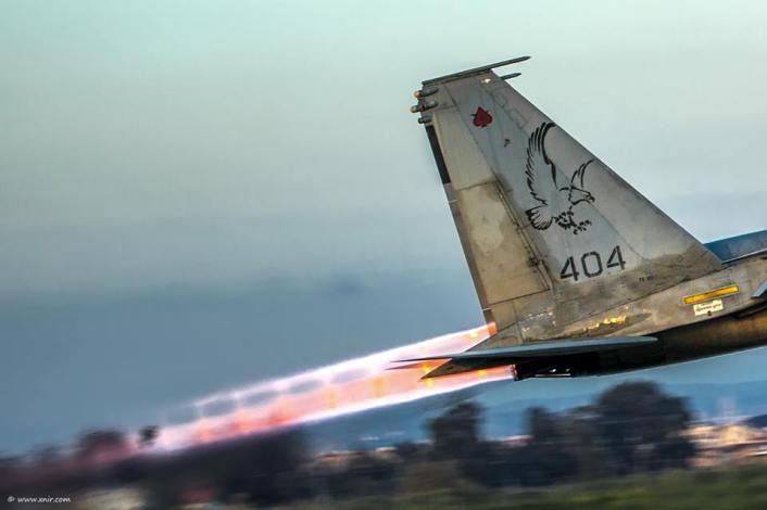 F-15-exhaust-close-up-706x470.jpeg