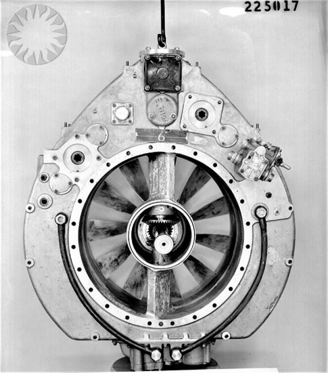 Heinkel-Hirth 011-A-0 jet engine cross section showing the front of the auxillary accessory ho...jpeg