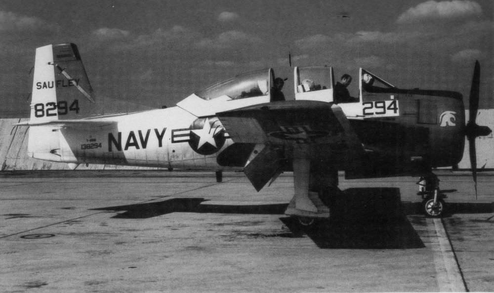 T-28B.jpg