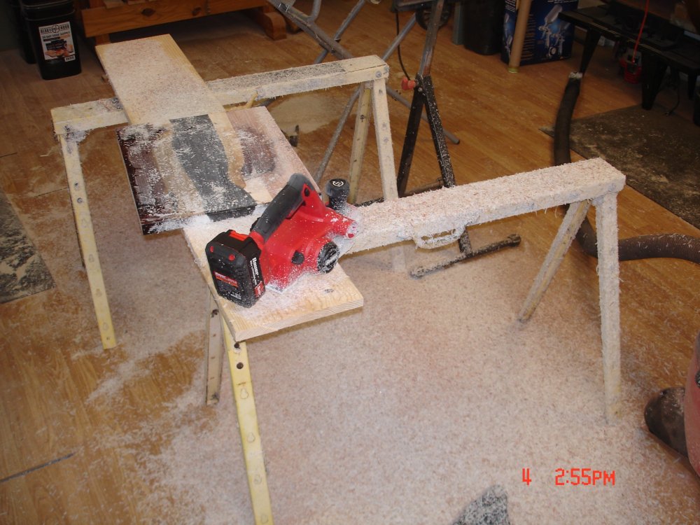 woodwork 001.JPG