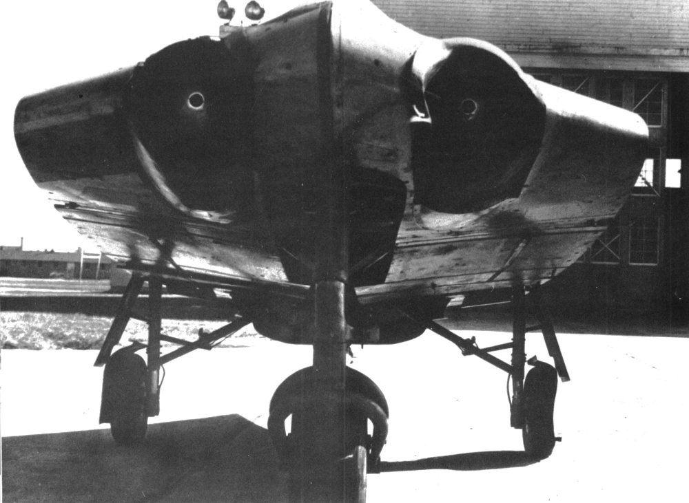 Horton229V3afterwaratFreemanAirfiel.jpg